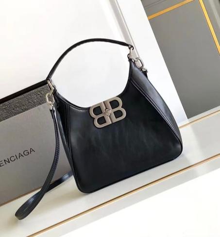 Balenciaga حقيبة