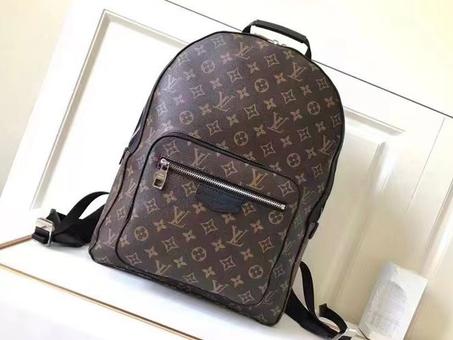 لويس فيتون حقيبة