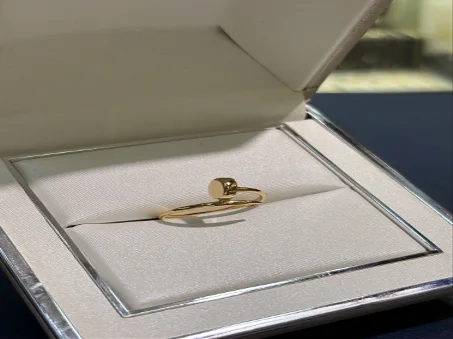 Bague Clou Or Jaune 18 Carat