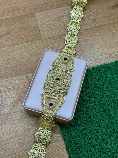 حزام السلطانة الفاخر ~ "اللمسة الذهبية لاطلالة لا تنسى"