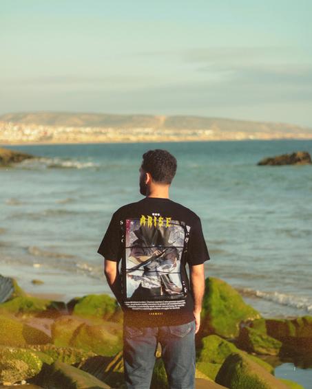 🖤🔥 الظل ديالك كيستناك – تيشيرت Solo Leveling 🔥🖤