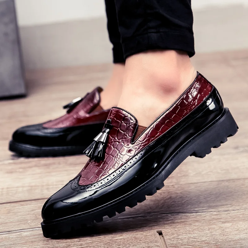 Mocassins habillés vintage pour homme, en cuir, à bout golf et pampilles, style brogue, à enfiler, bas, respirants, confortables et antidérapants, parfaits pour toutes les occasions