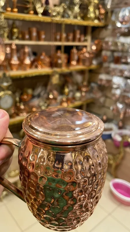 مج بغطاء  نحاس احمر (جمله)