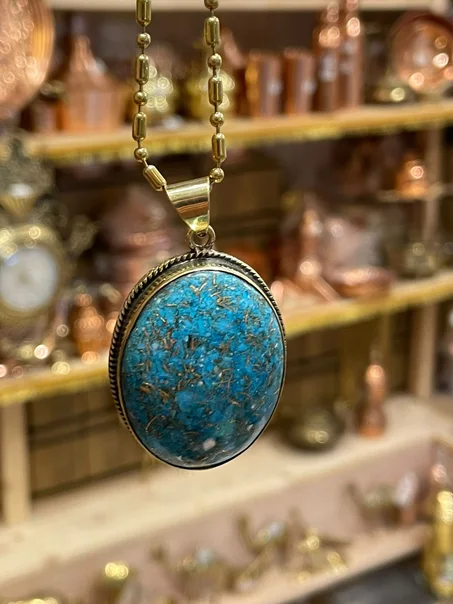 دلايات بسلسله (حجر صناعى ) (جمله)