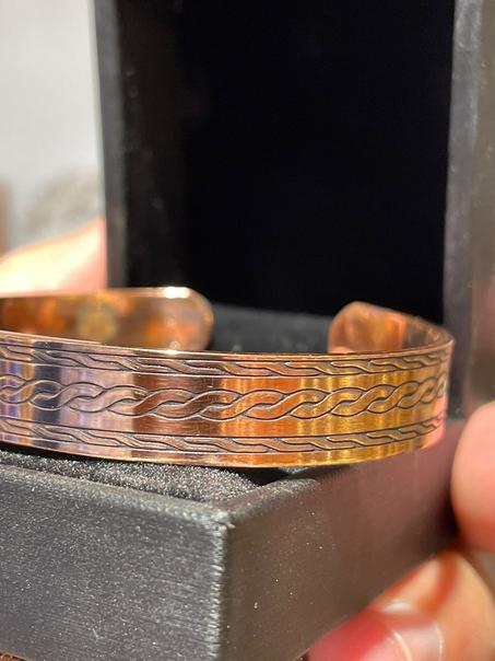 اساور (انه من سليمان من الداخل والخارج نقش )