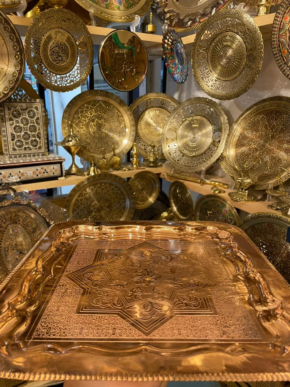 صوانى النحاس بجميع اشكالها ( جوده عاليه )