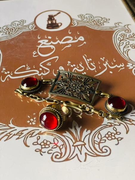 انسيال بفصوص