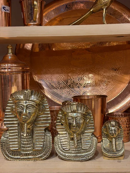 تحف وانتيكات ( توت عنخ امون )