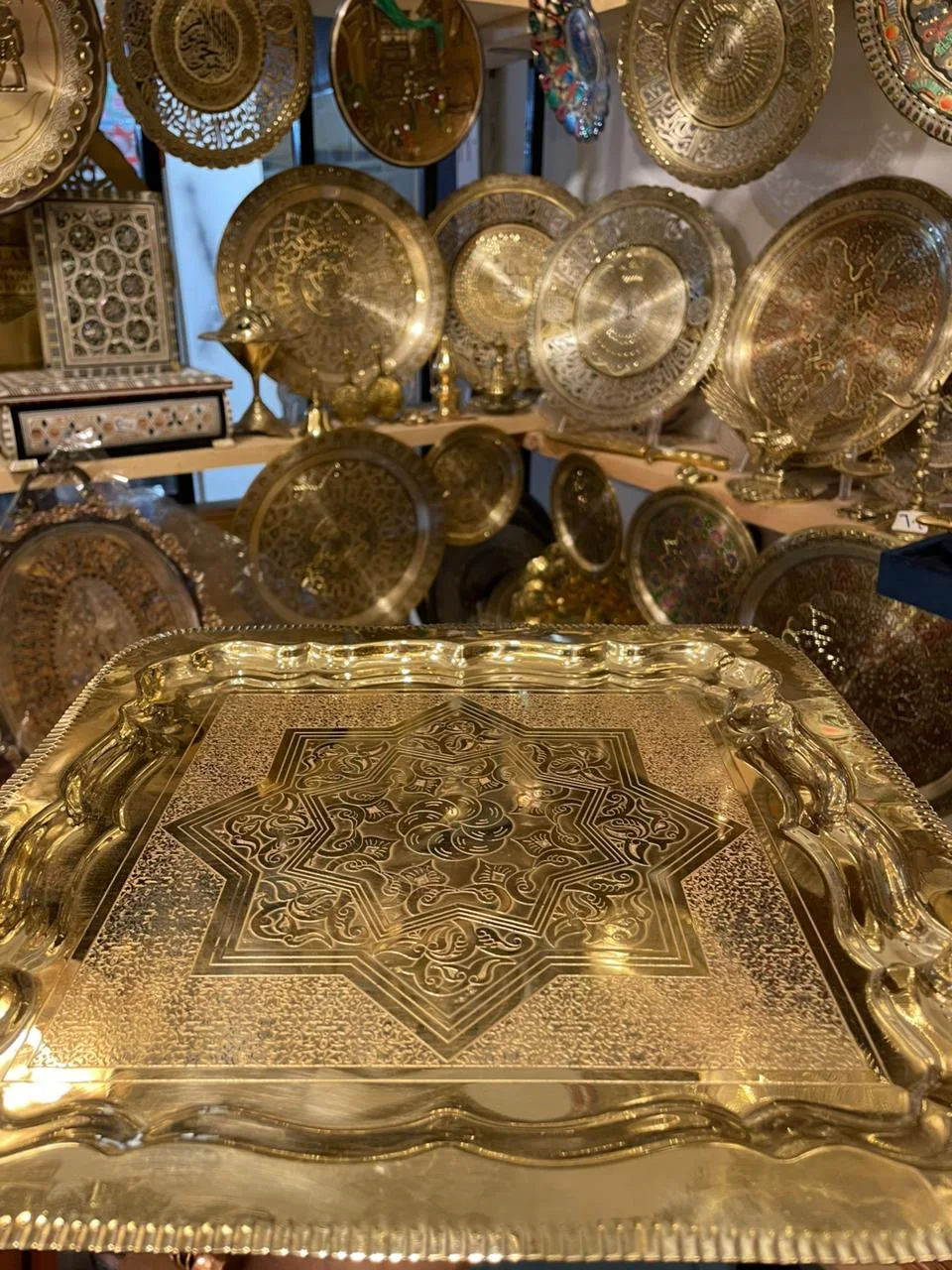 صوانى النحاس بجميع اشكالها ( جوده عاليه )