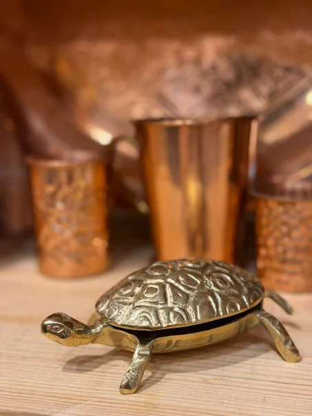 تحف وانتيكات (طفايات اشكال مختلفه )