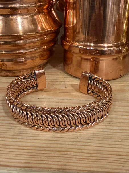 اساور الدنجوان نحاس احمر عالى الجوده ( عريض )