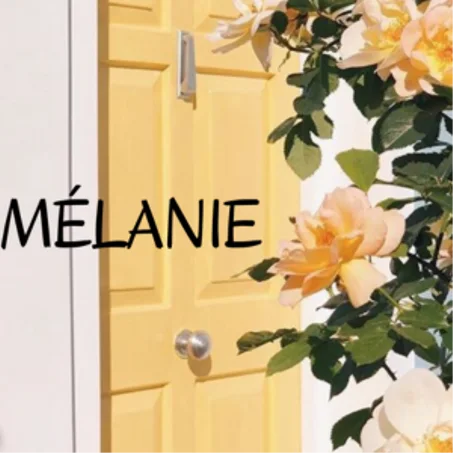 Bougies et décorations lumineuses