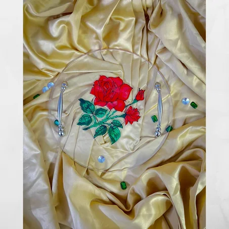 Plateaux en verre UNIQUE chez Simane Love SEULEMENT - 25cm