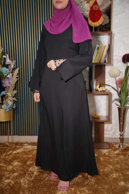 "غوب صيفية أنيقة بألوان زاهية – بساطة ورقي فإطلالة وحدة"