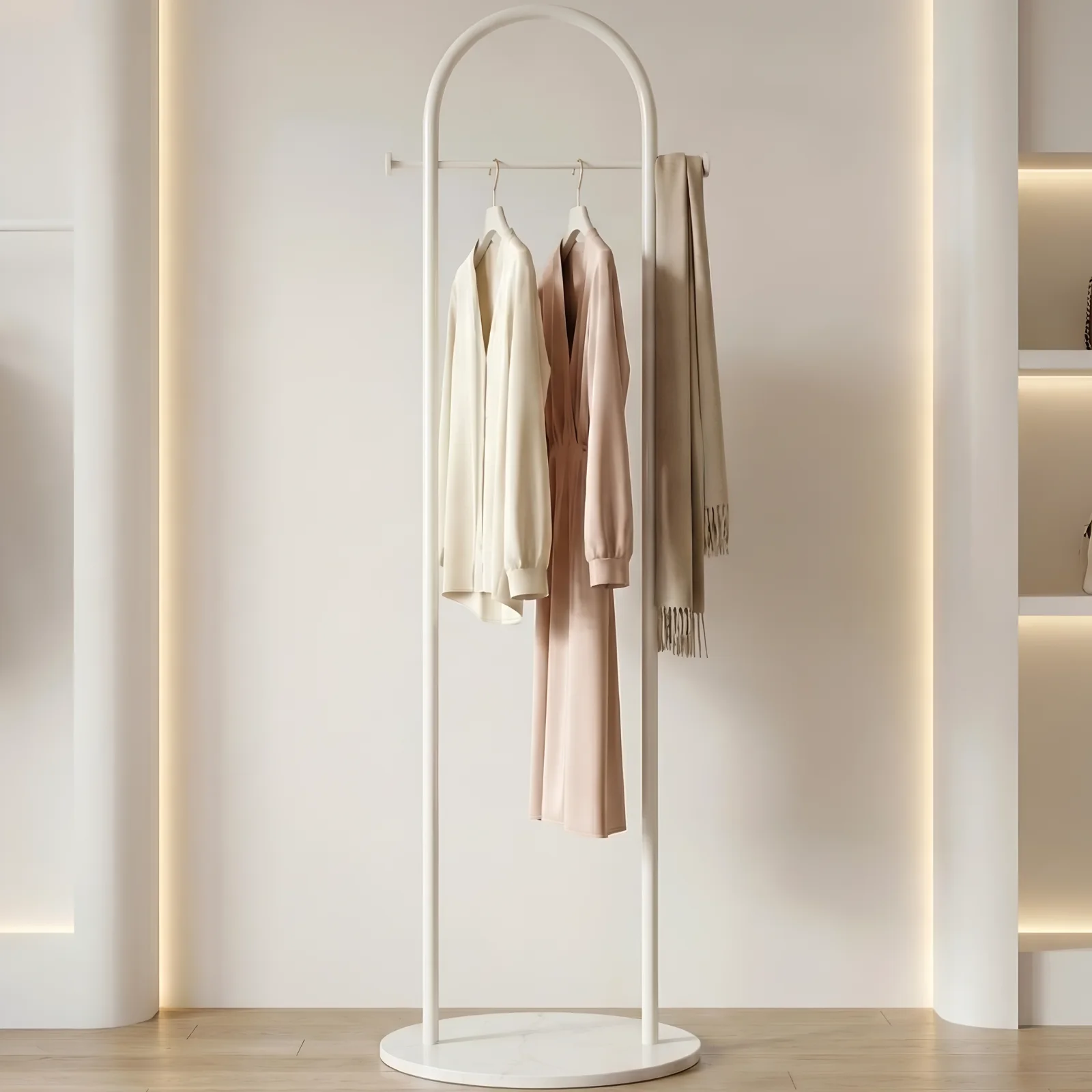 ستاند ملابس قوسي فاخر