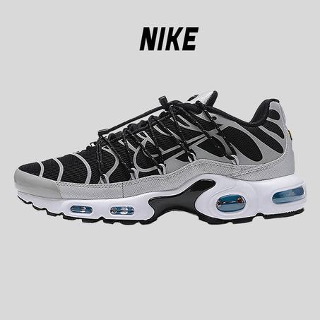 Air Max Plus Utility ( Black / Metallic Silver )