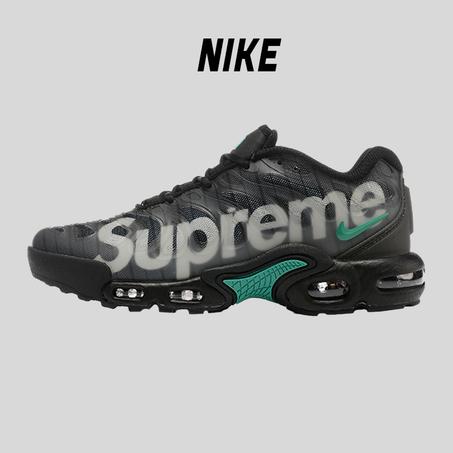 Nike Air Max Plus TN (Supreme - Black)
