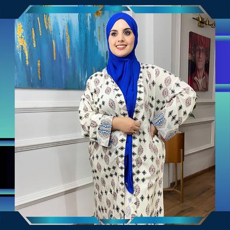طقم كيمونو راقٍ بنقوش أنيقة لإطلالة فاخرة