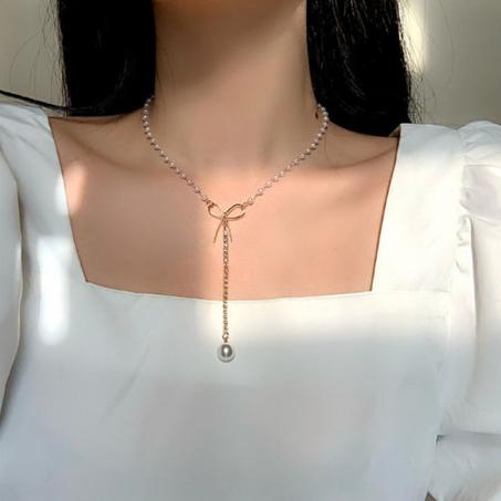 Collier Papillon Modèle 2022