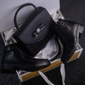 حقيبة وحذاء أنيق  👜👠