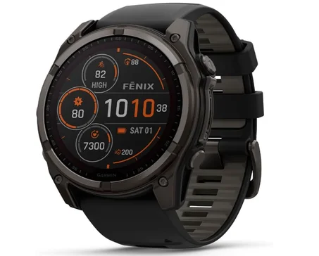 جارمين ساعة ذكية من فينيكس® 8 – 51 ملم تعمل بالطاقة الشمسية والياقوت الازرق مع نظام تحديد المواقع العالمي متعدد الرياضات، عمر بطارية طويل الامد، تصنيف الغوص، مصباح يدوي LED مدمج، رمادي كربوني
