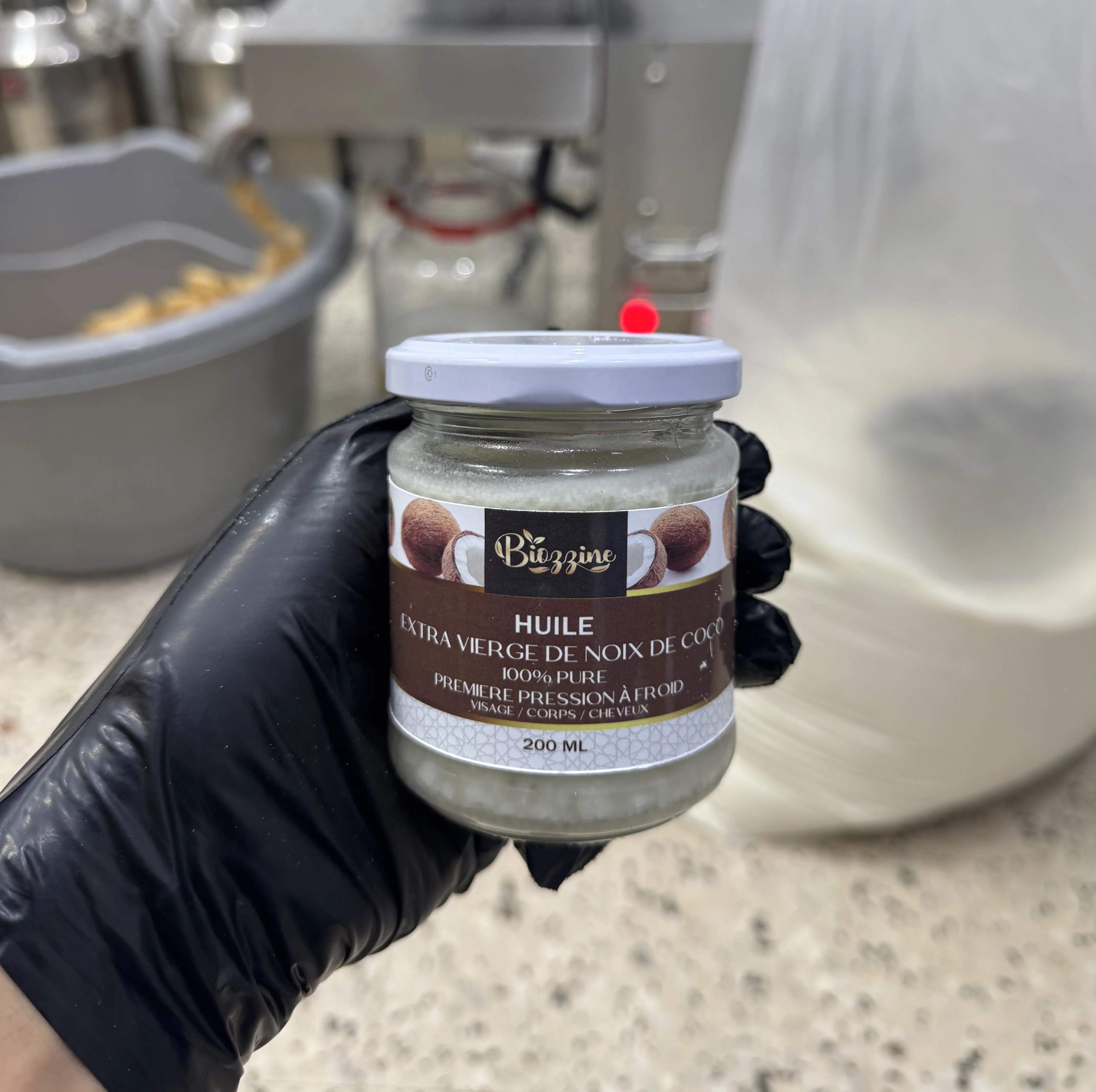 زيت جوز الهند الطبيعي العضوي