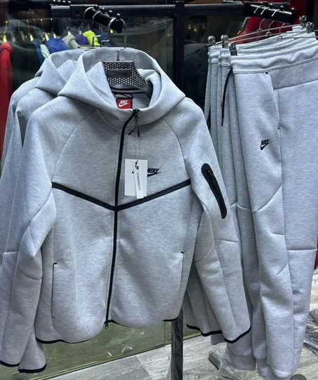 Nike Tech Fleece