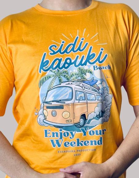 Orange t-shirt : Sidi Kaouki Beach