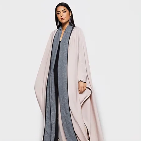 ملابس نسائية