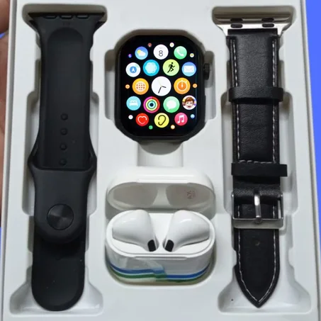 ساعة ذكية مع سماعات بلوتوث s9