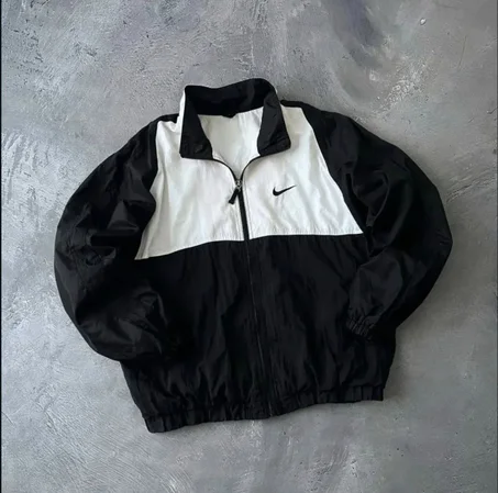 92S NIKE WINDBREAKER JACKET