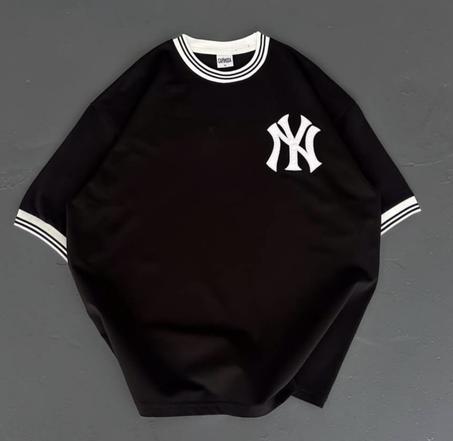 YANKEES T-SHIRT