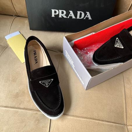PRADA LOAFER NOIRE