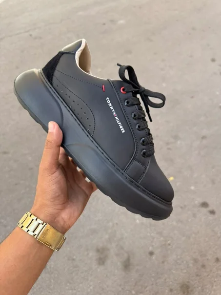 Tommy Hilfiger Black Sneakers