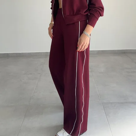 Jogging OYSHO Fluide à Bande Latérale