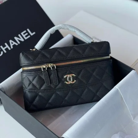 Chanel Vanity case classic black