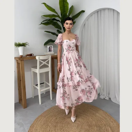 Robe fleurie élégante