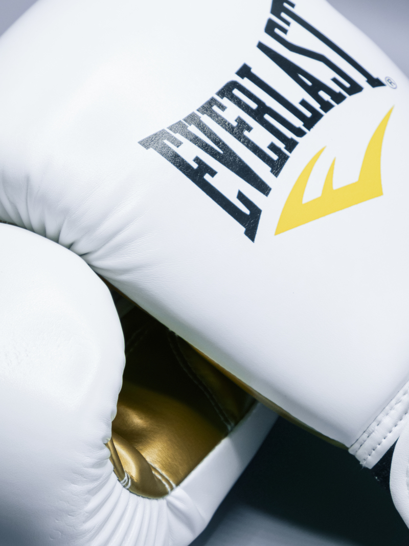 NEW Pack Everlast blanche : Gants Everlast + Bandes + Protège dents FAFA Blanche