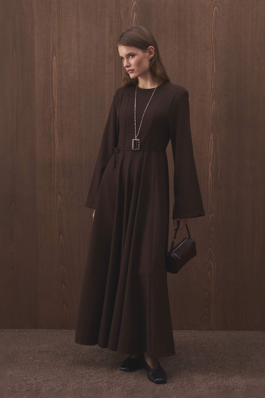 Liora Flow Dress