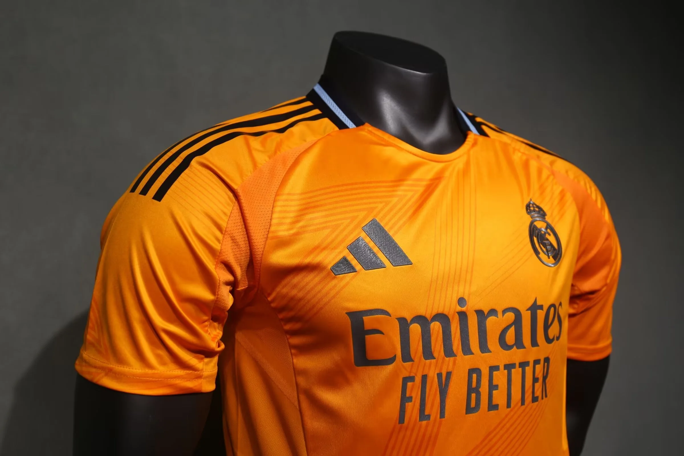 REAL MADRID UCL AWAY PLAYER VERSION