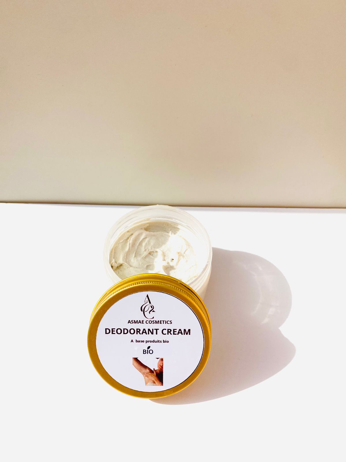 DEODORANT/مزيل العرق
