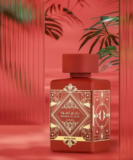 عطر "بديع العود حمراء"