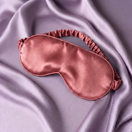 CÉLINA LUMIÈRE | Masque de nuit en satin