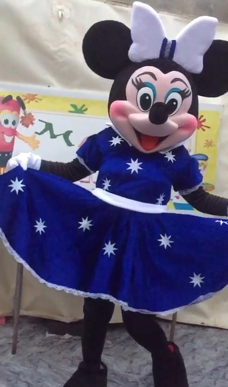 Mascotte Minnie mousse