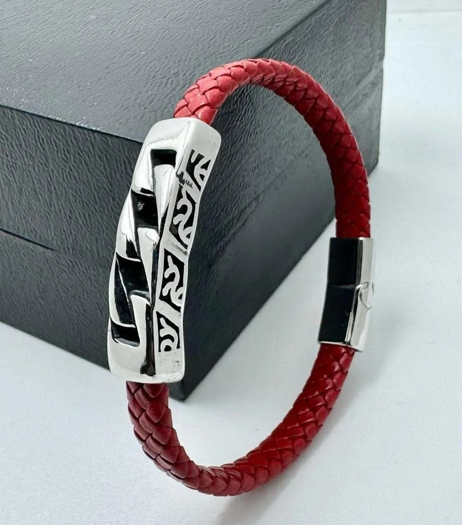 Bracelet cuir boucles inoxydables