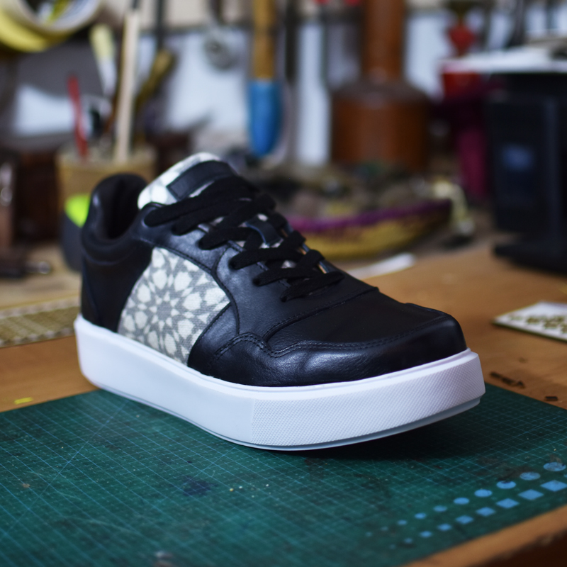 Casual Shoes