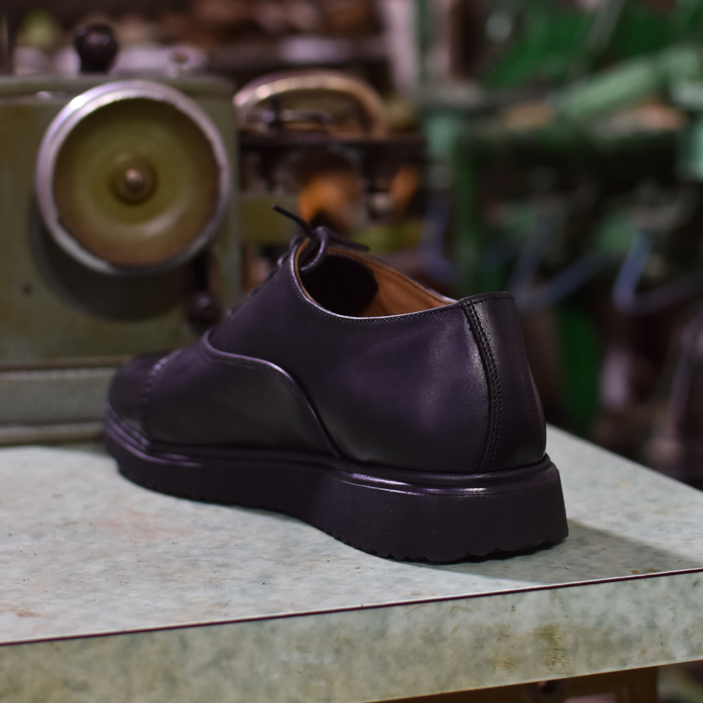 Classic Black Leather Embroidered Oxford Shoes