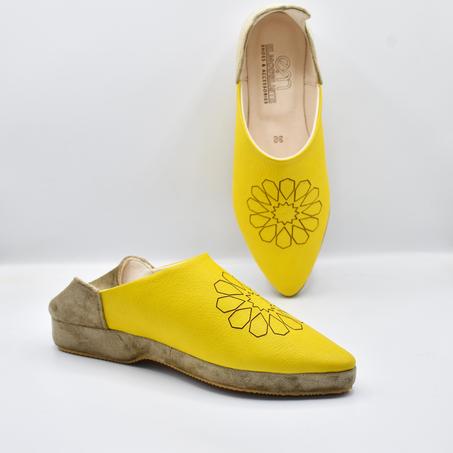 Yellow Ziwani Leather with Engraved Zellige & Beige Textile Platform