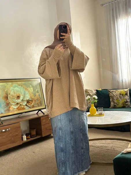 تريكو دافئ مع معاصم… لوك شتوي خطييير!