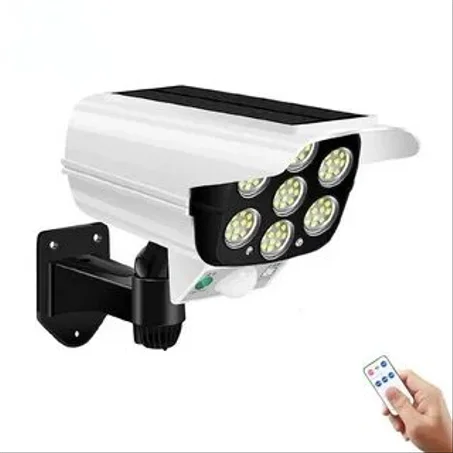 ضوء على شكل كاميرا يعمل بالطاقة الشمسية